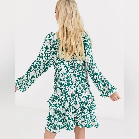 FREE PEOPLE NWOT Rebecca Floral Ruffle Dress in Emerald - Picture 4 of 12
